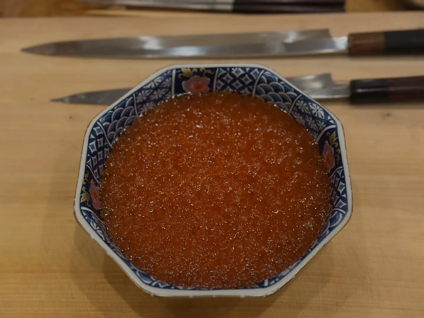 🍣季節の恵みを一口に！今週の寿司ネタは、お客様に最高の味をご...