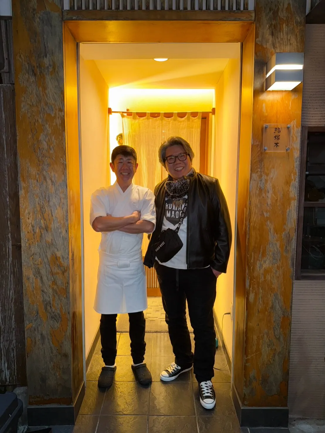 先日、僕が18歳の駆け出しの頃からお世話になってる先輩が訪ね...