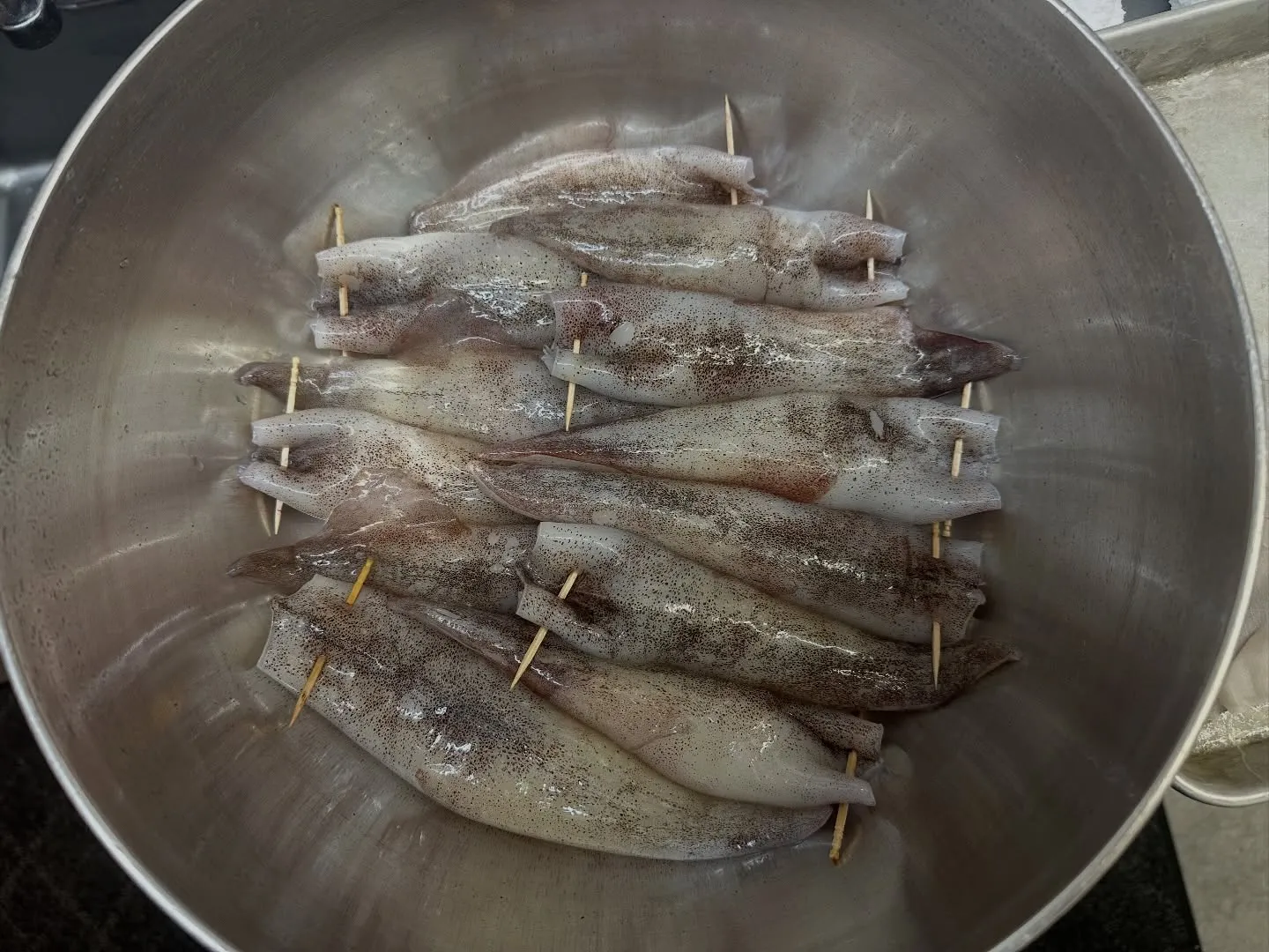 千葉勝浦から届いた天然本鮪。